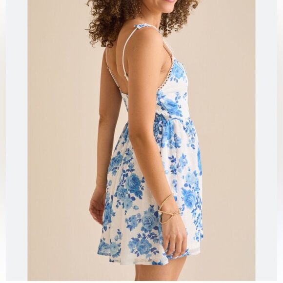 Altar'd State Blue Floral Sundress Mini - Picture 5 of 8
